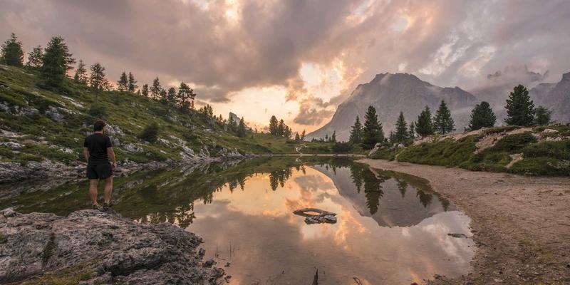 艺术留学归国发展指南：如何用海外经历在国内艺术市场与教育领域精准定位