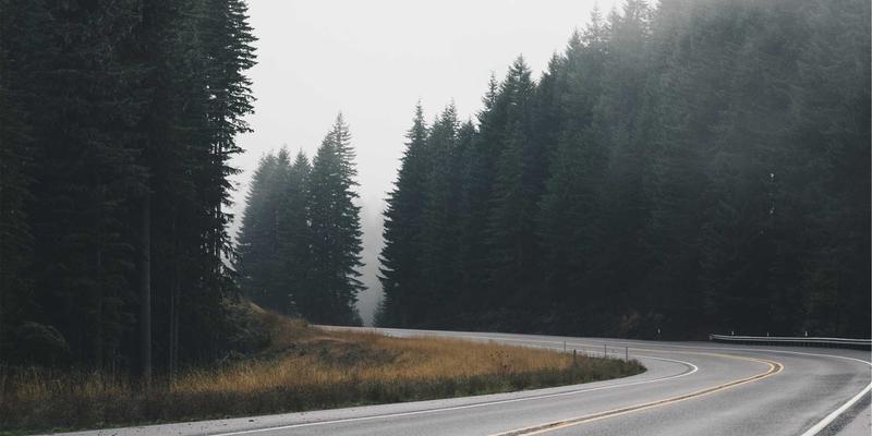 艺术留学成功密钥：从CalArts到金史密斯，解码批判性思维培养与作品集指导